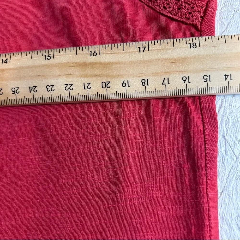 Eddie Bauer Women's Size M Soft Red Embroidered Keyhole Neck Short Sleeve Top - Picture 3 of 7